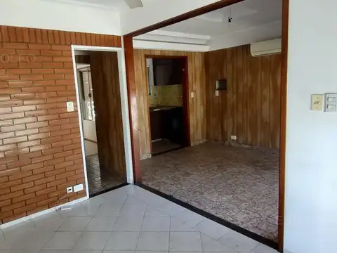 Casa en Venta en Remedios de Escalada, USD 109.000