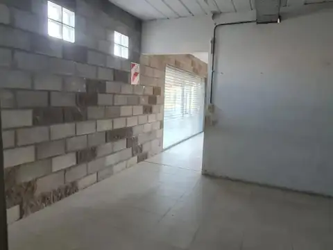 ALQUILER – LOCAL COMERCIAL EN ZONA ESTRATÉGICA BENAVÍDEZ