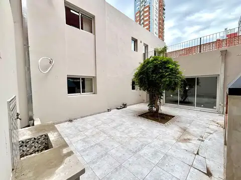 Casa 6 ambientes con 3 baños