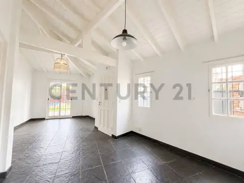 Mansilla 2696, B1609 Boulogne, Provincia de Buenos Aires 2600