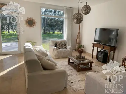 Casa en  Cantón Escobar- Norte