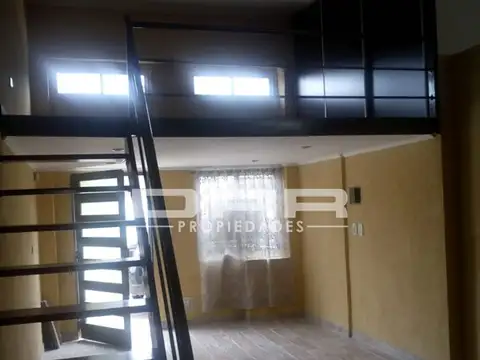 Depto Tipo Casa en Venta de Monoambiente