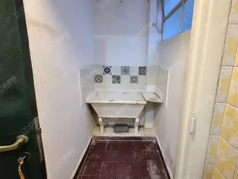 Depto Tipo Casa 2 ambientes con 1 baño