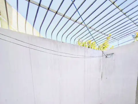 Depto Tipo Casa en Alquiler 15 años