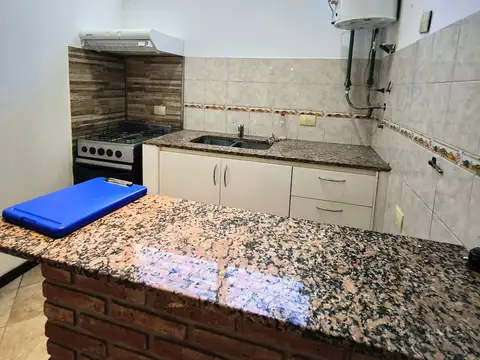 Depto Tipo Casa en Alquiler en Jose Leon Suarez, $ 550.000