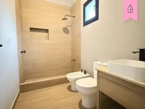 Oficina en venta ubicado en San Lorenzo Chico