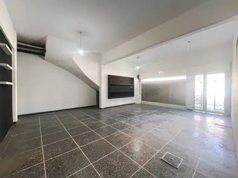 Local en Alquiler en Gerli, $ 950.000
