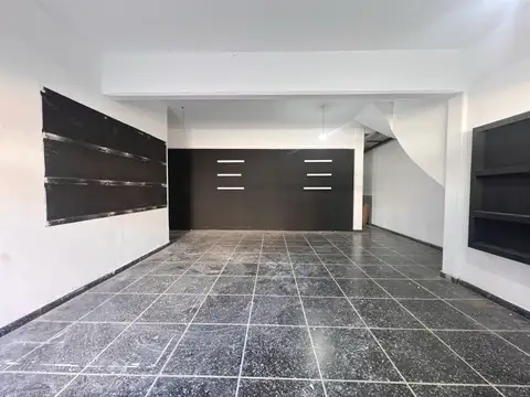 Local en Alquiler en Gerli, $ 950.000