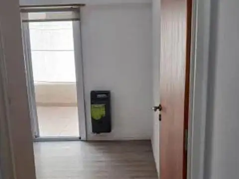 2 Ambientes en PB al Frente | Entrada Independiente| Hermoso