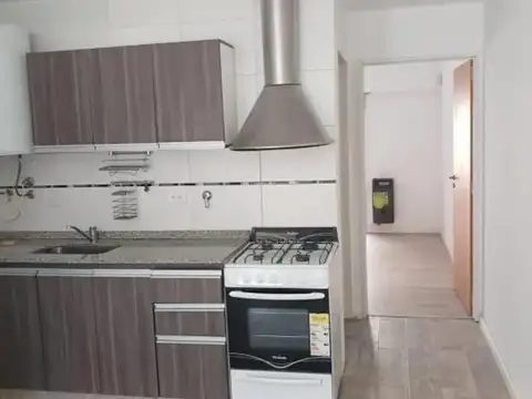 Depto Tipo Casa en Venta en Villa Pueyrredón, USD 113.000