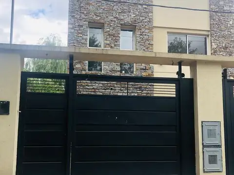Casa en Venta en City Bell, USD 125.000