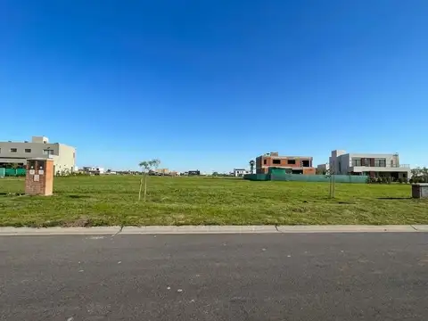 Village Plaza