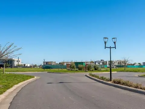 Lote en Venta B° VILLAGE PLAZA