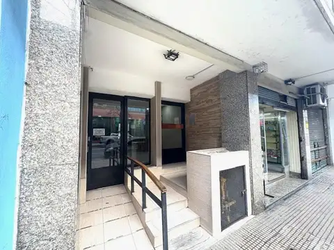 ALQUILER 3 AMBIENTES - BALCON CORRIDO - BARRACAS