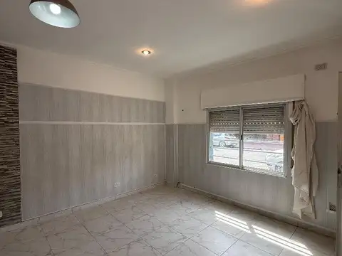 Departamento al frente. APTO CREDITO