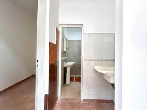 PH 2 amb en alquiler con patio - Llavallol